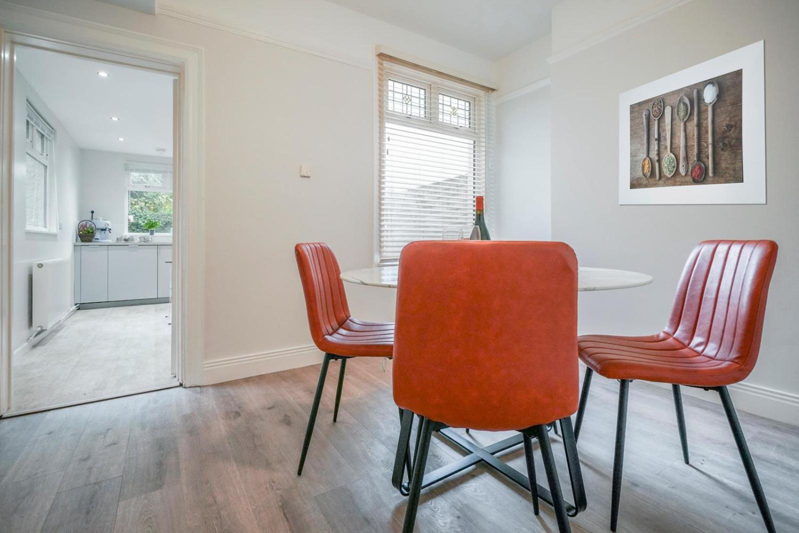 Close To City Centre Stylish 3 Bedroom House Belfast Exterior photo